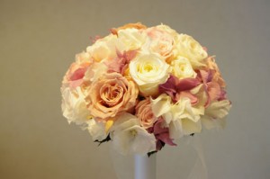 プリザーブドフラワー　ピンクラウンドブーケ