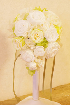 プリザーブドフラワー　ティアドロップブーケ