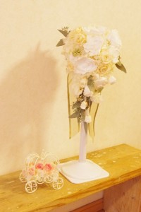 キャスケードブーケ